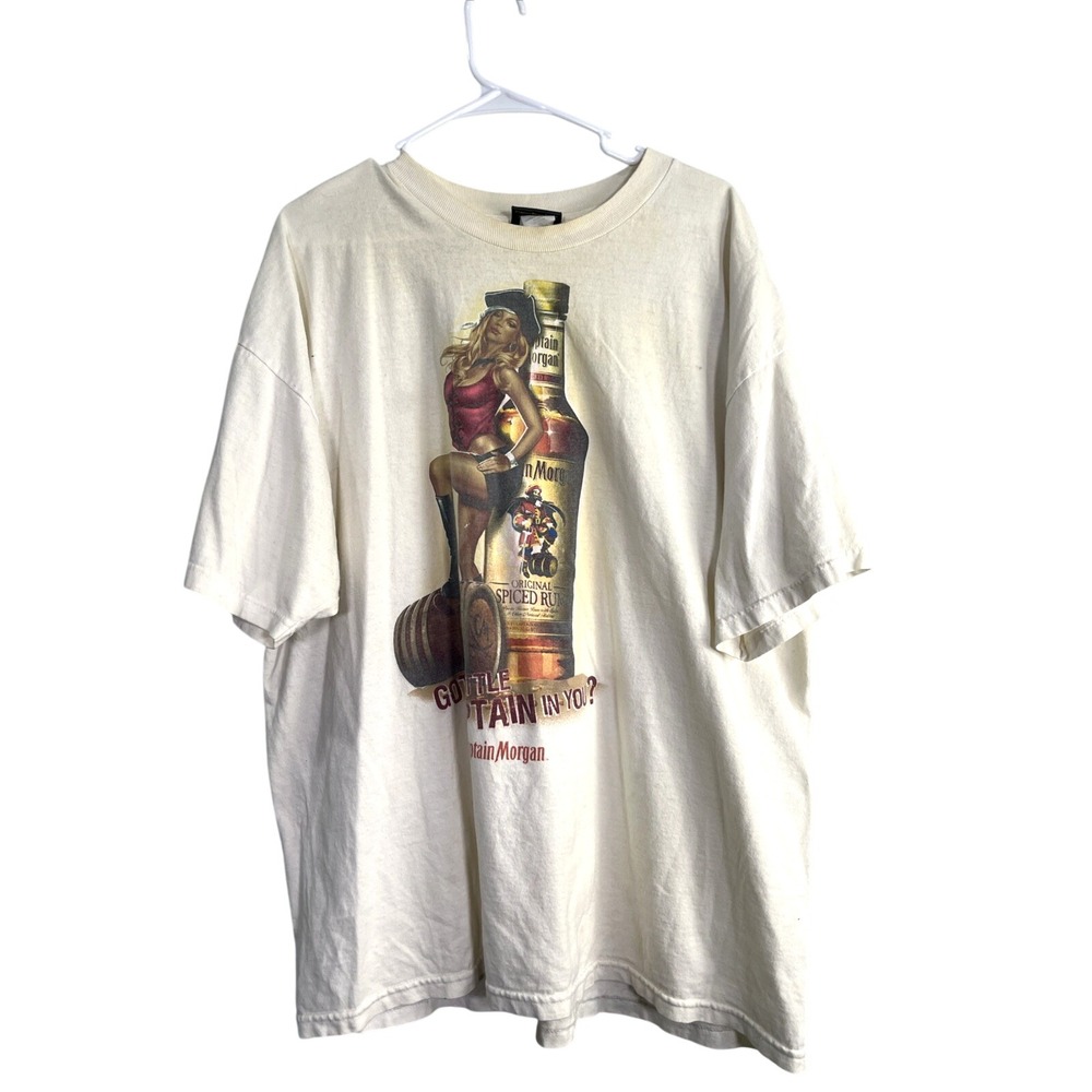 Captain‎ Morgan T-Shirt Men 2XL Cream Pin-Up Girl Graphic Oversized Retro Y2K
